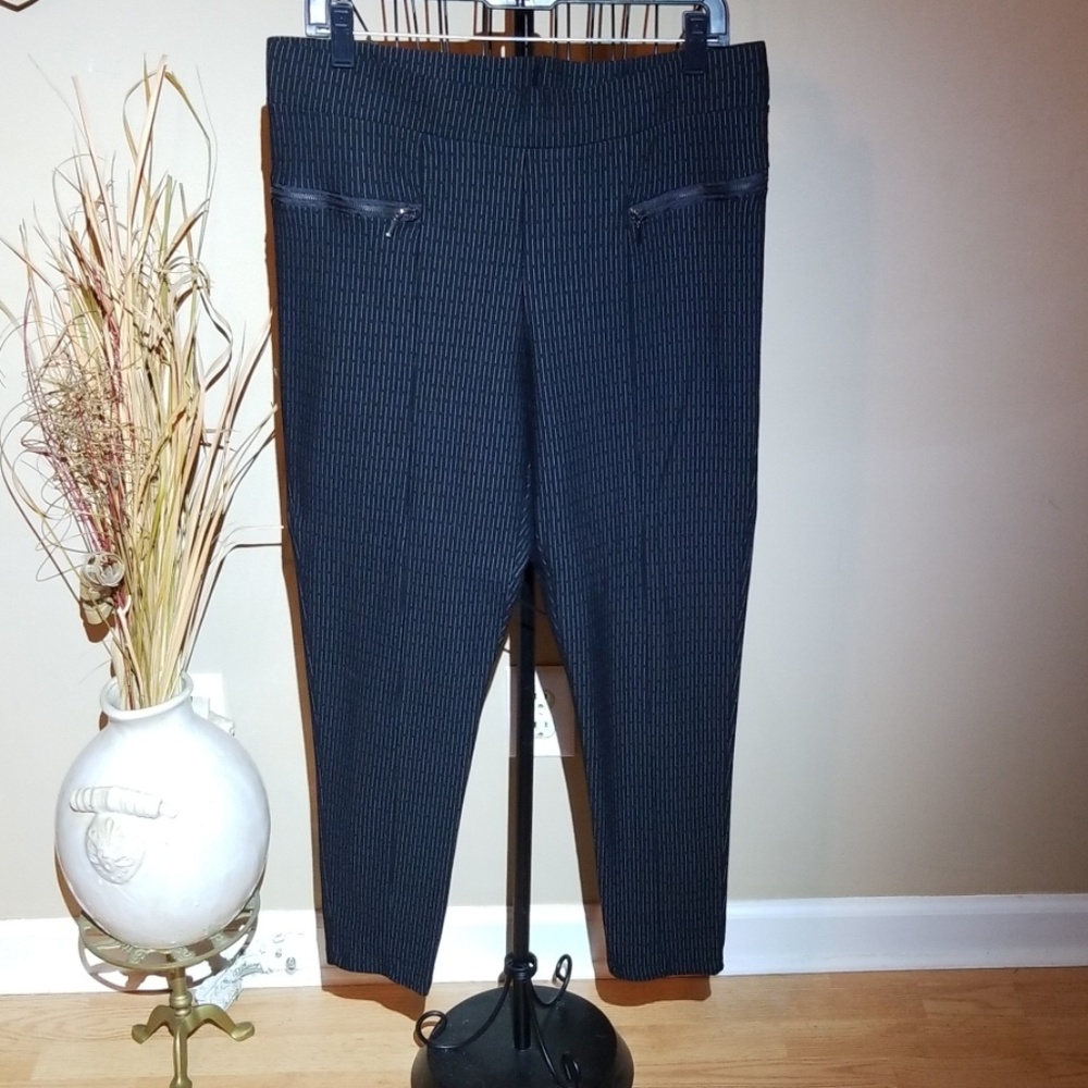 Black line stripe pull on jegging